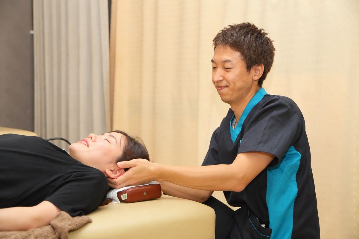 ラクナル整体の仕組み解説｜ひなた整骨院